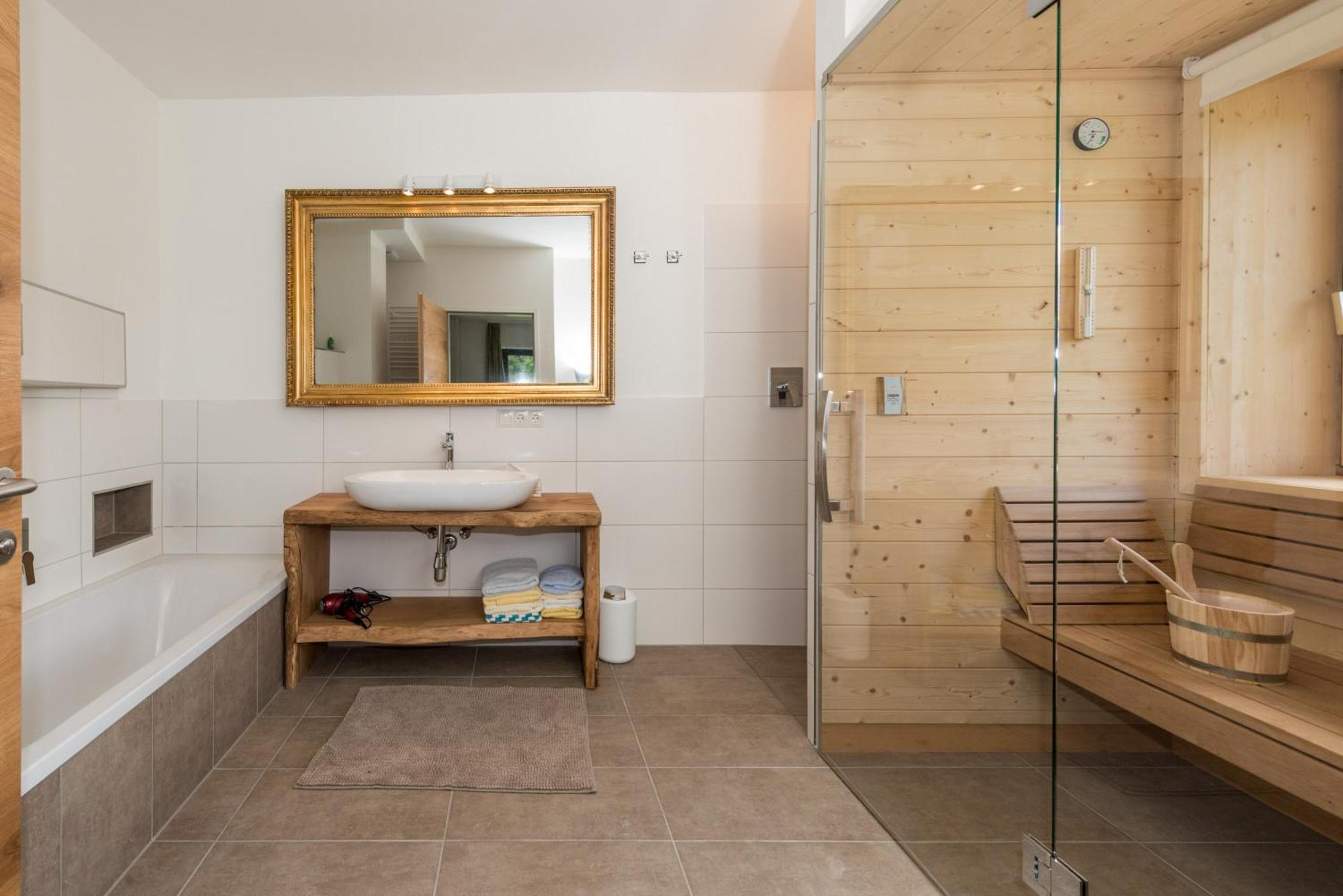 Naturchalet Hoeflehner - Heimgefuehl & Ruhelage An Loipe & Wanderweg Ramsau am Dachstein Esterno foto
