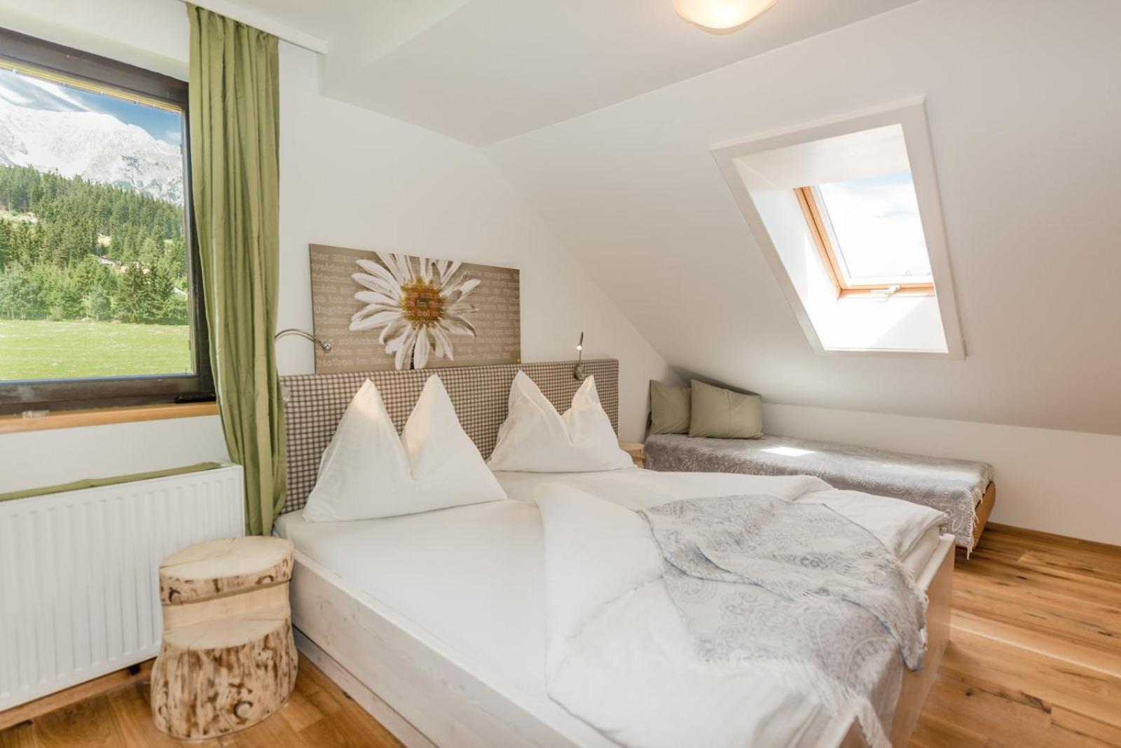 Naturchalet Hoeflehner - Heimgefuehl & Ruhelage An Loipe & Wanderweg Ramsau am Dachstein Esterno foto
